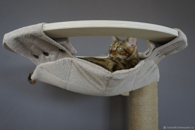 Игровая стенка для кошек