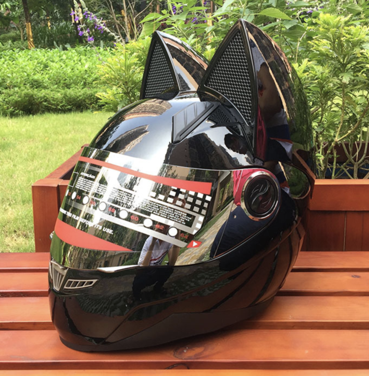 Шлем с ушками