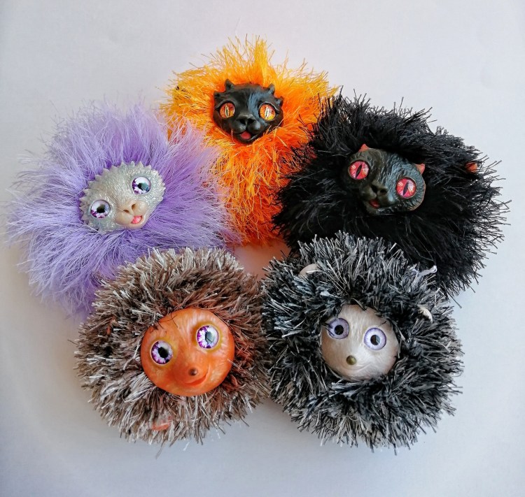 Зайчики пушистики