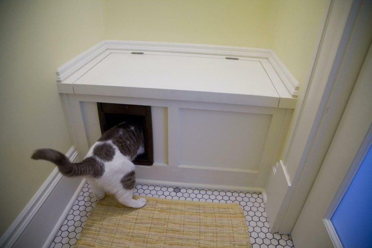 Скользящий надверный ограничитель