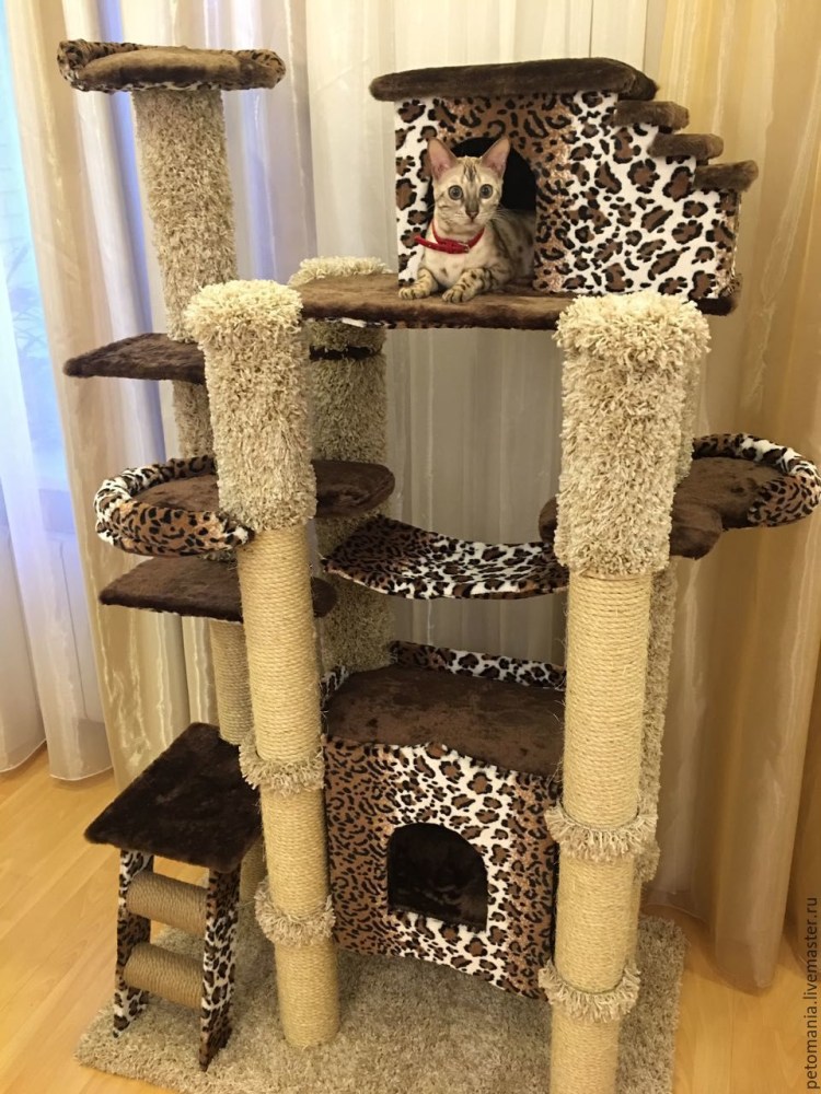 Кошачий домик большой