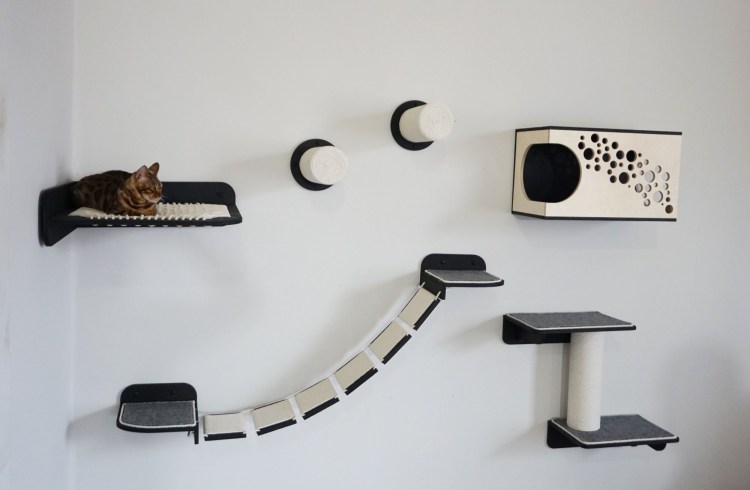 Домик-когтеточка pa 4046 (для кошек)