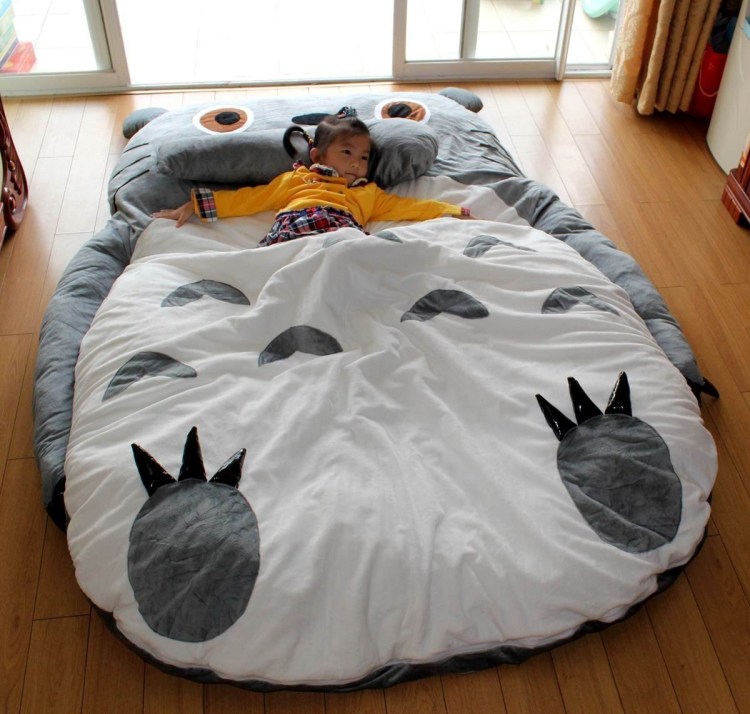 Кровать-подушка Totoro Bed