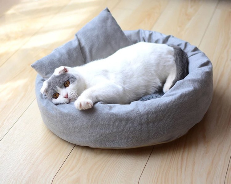 Кошачья лежанка