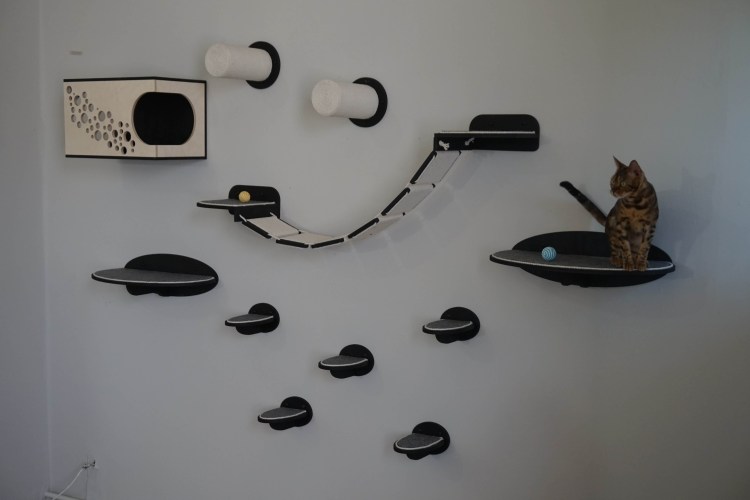 Настенный комплекс для кошек