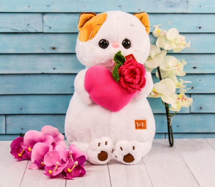 Кот Басик и кошечка Лили