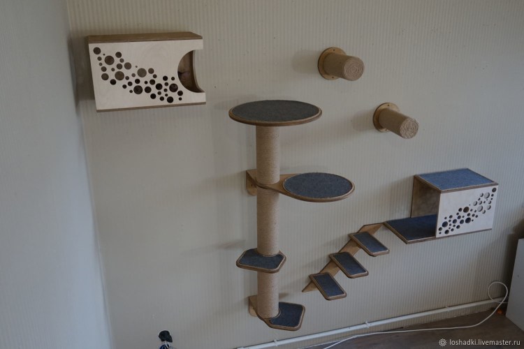 Большие домики для кошек