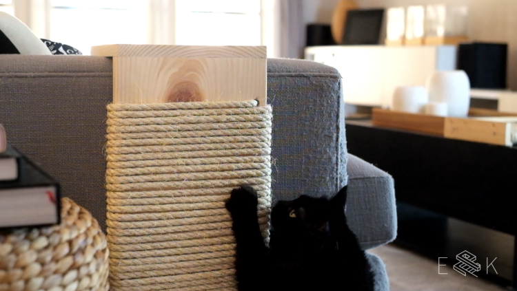 Когтеточка для кошек для мягкой мебели