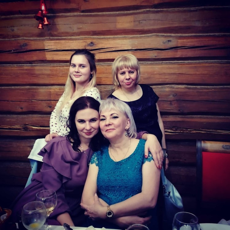 Джоди Гассон горничная