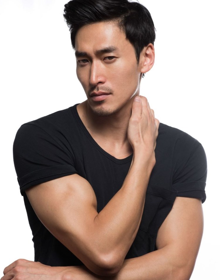 Маленький Кью Xiao q 2019