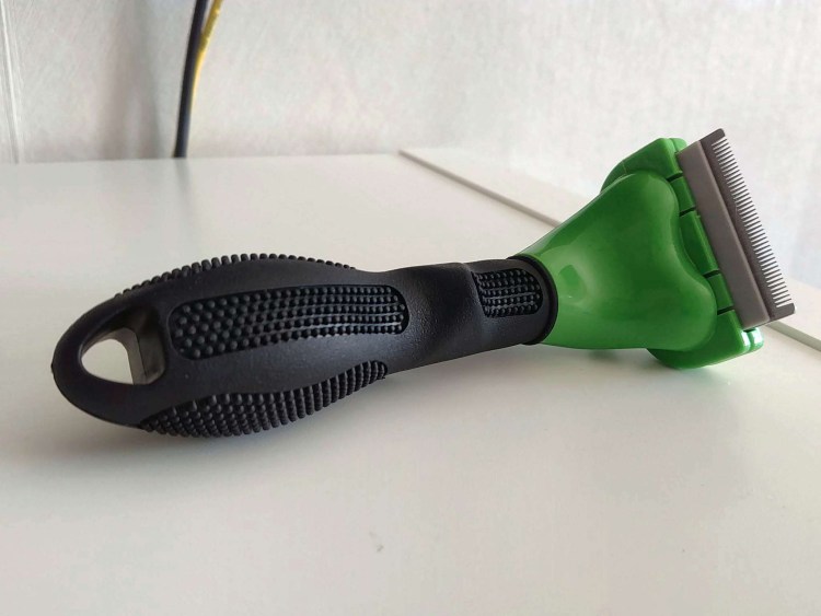 FURMINATOR для собак мелких длинношерстных пород long hair small Dog 4 см