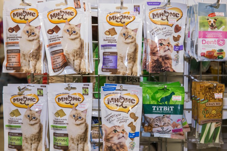 Яхта Carver 4520