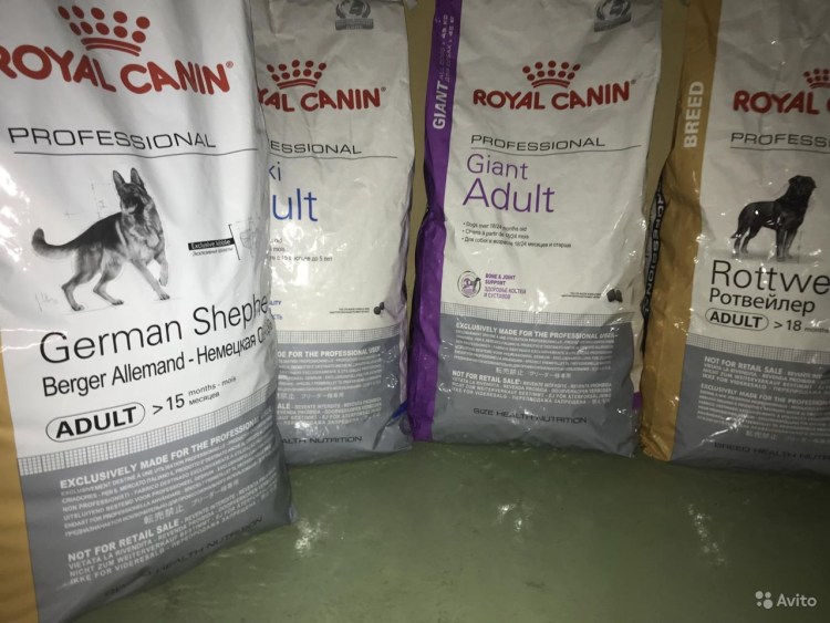 Роял Канин для стаффордширского терьера