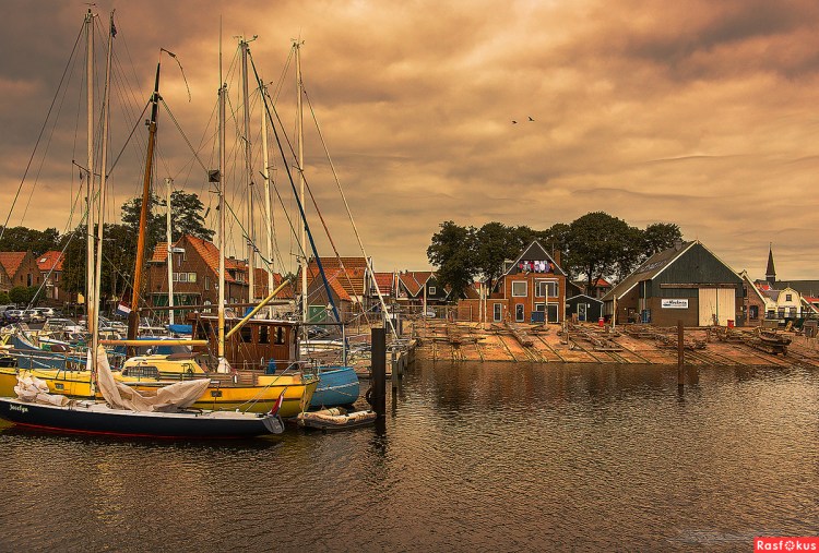 Остров УРК Нидерланды