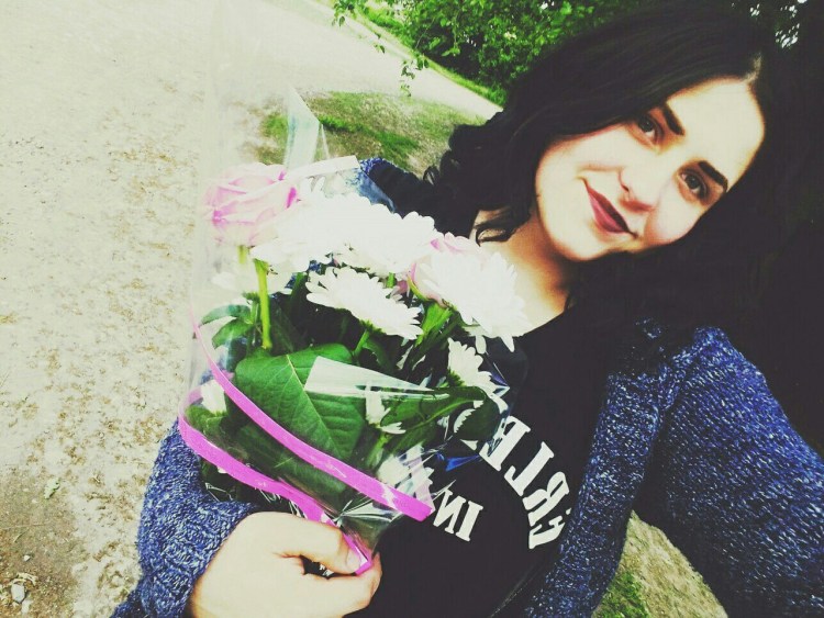 Светло салатовый цвет