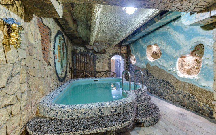 Ангеловские бани бассейн