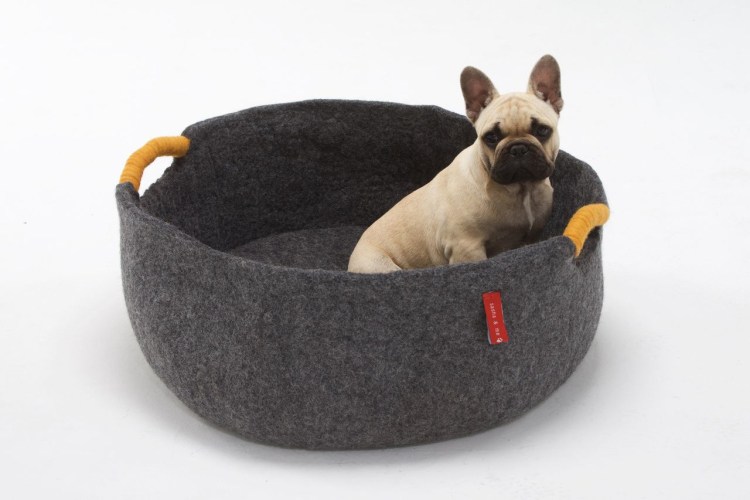 Лежак для собак Scruffs Chester Box Bed m 60х50 см