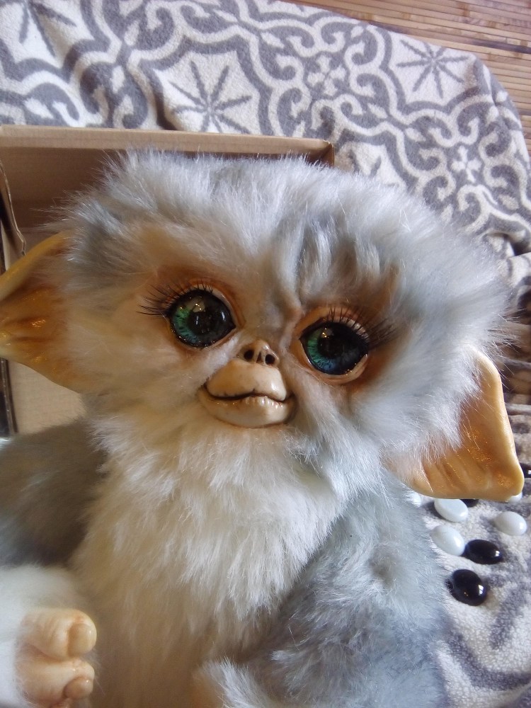 Гремлины голубоглазый