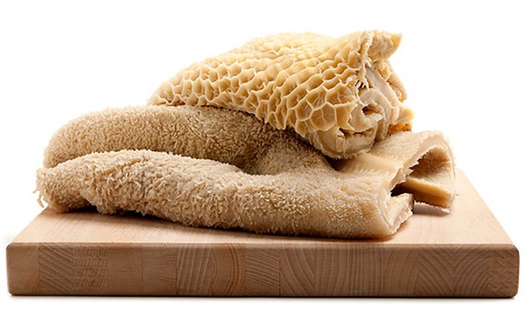 С какого возраста дают рубец щенку