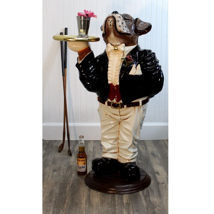 Собака с подносом