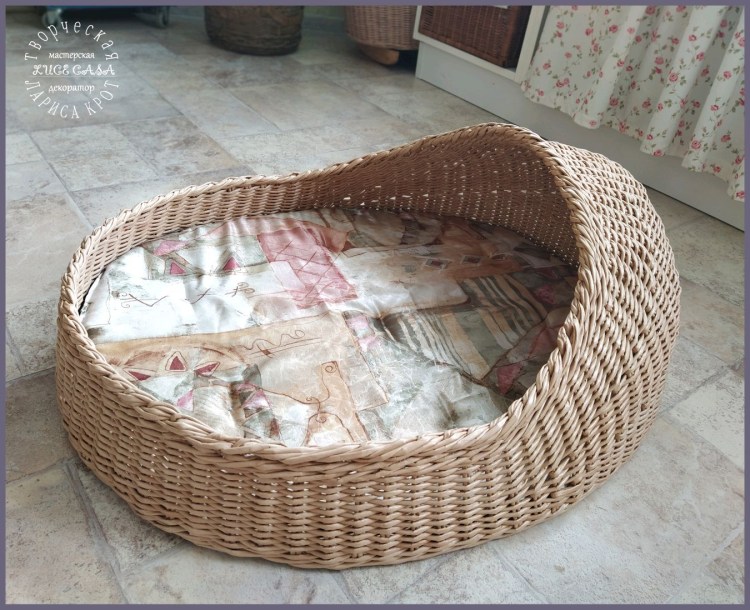 Домик для кота из трикотажной пряжи