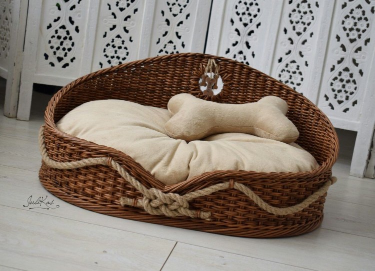 Лежак для кошки из джута