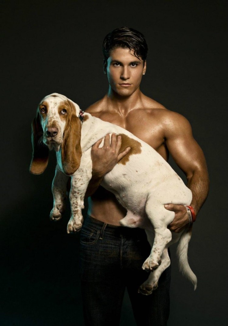 Мужчина с собакой