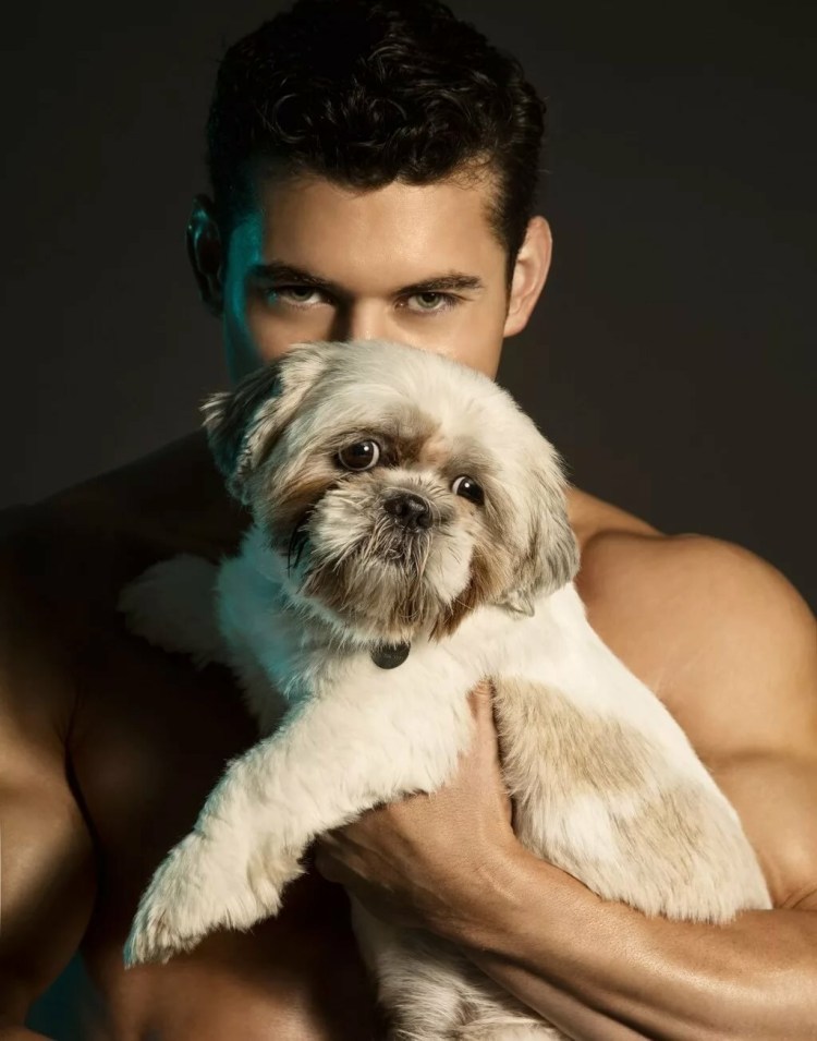 Мужчина с собакой