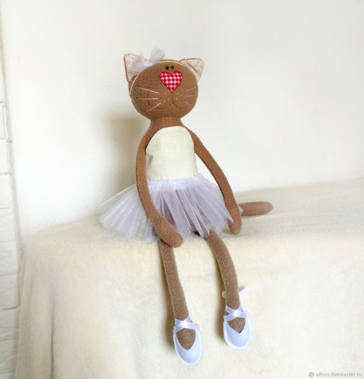 Мягкая игрушка балерина