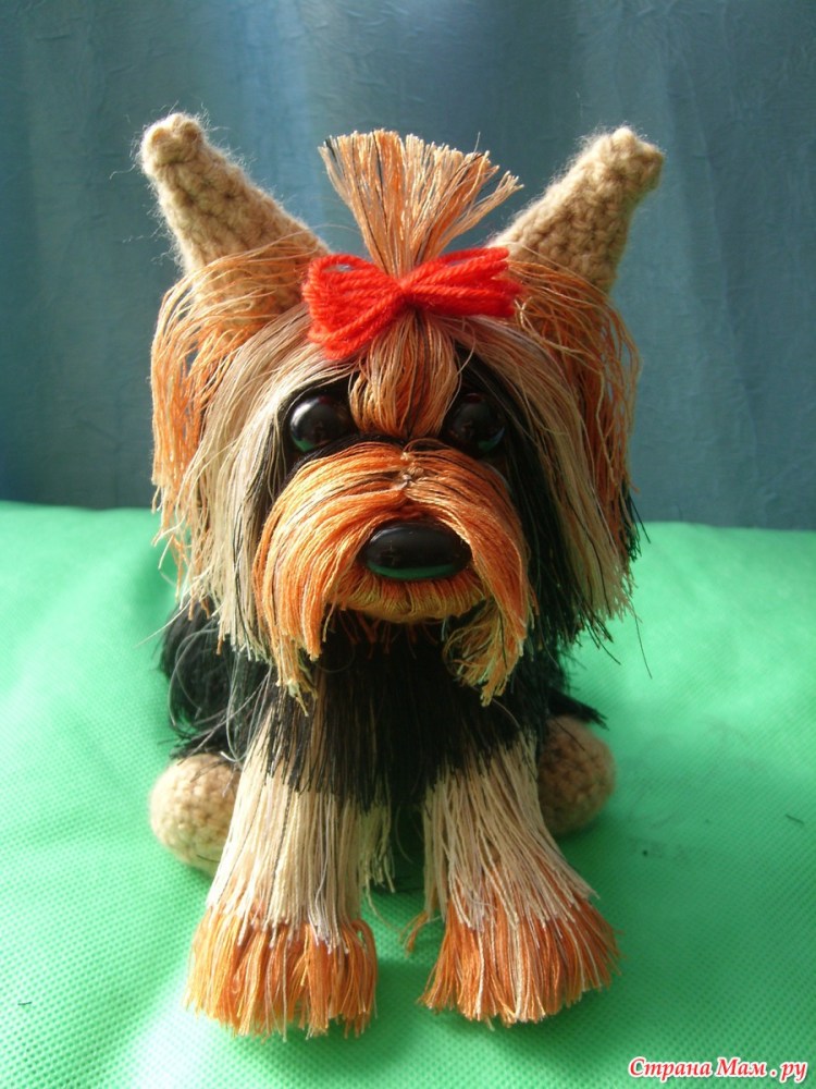 Йоркширский терьер вязаный