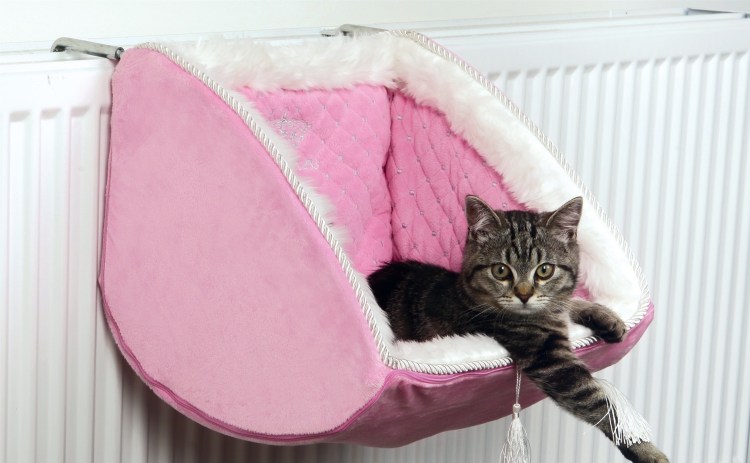 Подвесная лежанка для кота