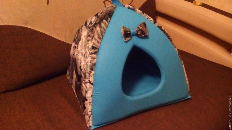 Кошачий домик из ткани