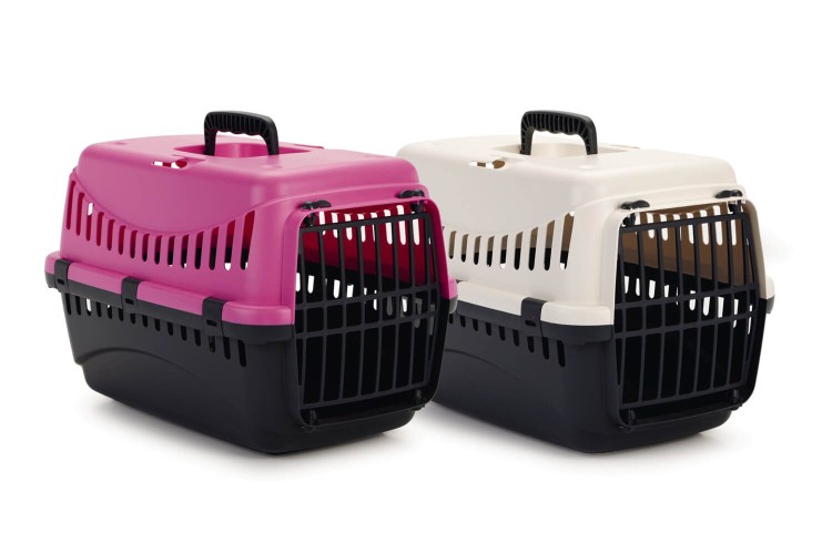 N1 переноска пластиковая с замком, 46*30,5*28,3