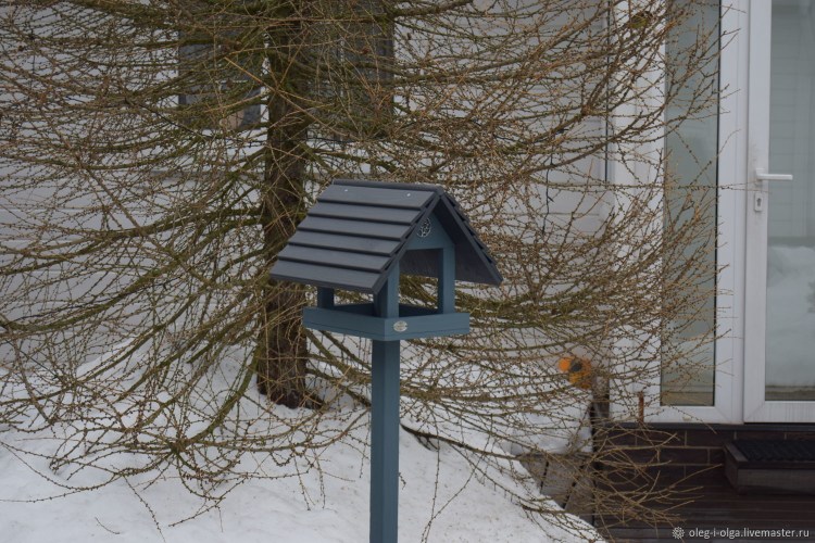 Кормушка для собак из канализационных труб