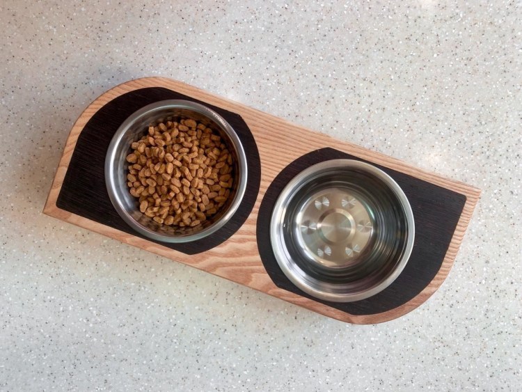 Самодельная поилка для собак