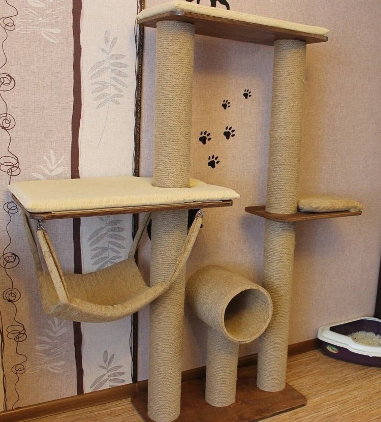 Самодельные домики для кошек