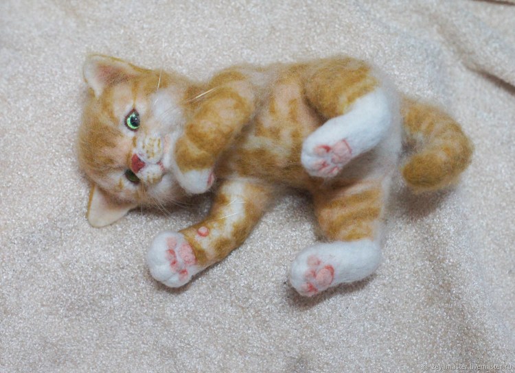 Валяный котенок рыжий