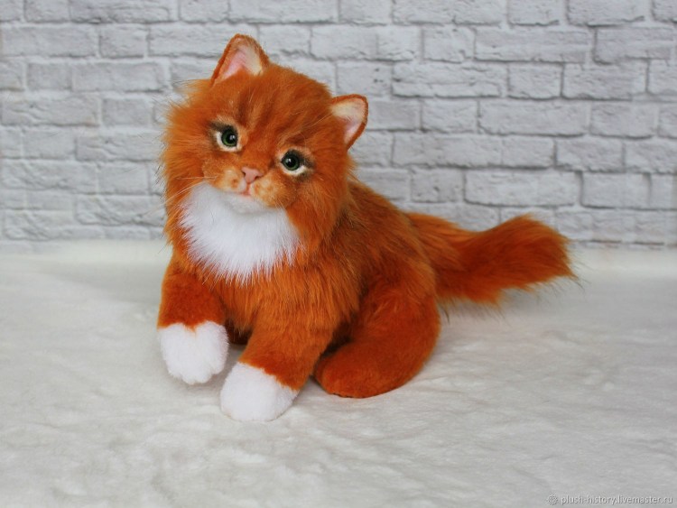 Игрушка рыжий котенок