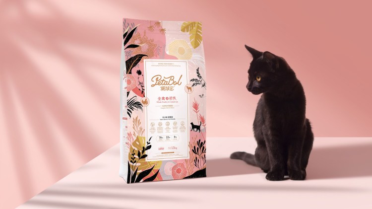Упаковка корма для кошек