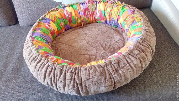 Лежанка для кошки своими руками