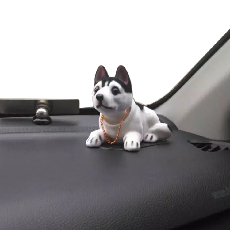 Игрушки в машину на панель