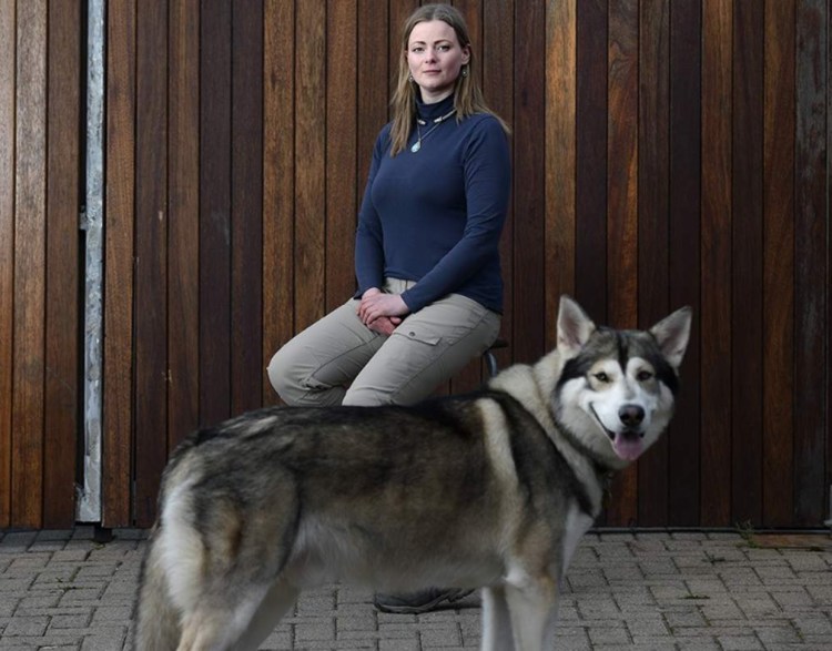 Северный инуит белый