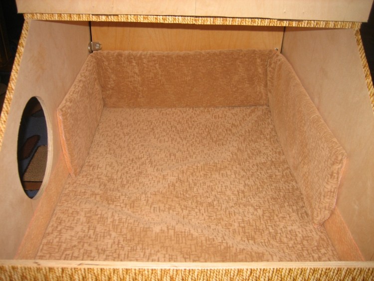 Родильный ящик для кошек