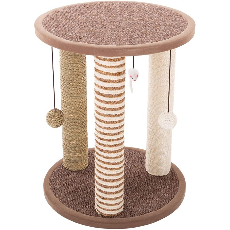 Когтеточка из ствола дерева