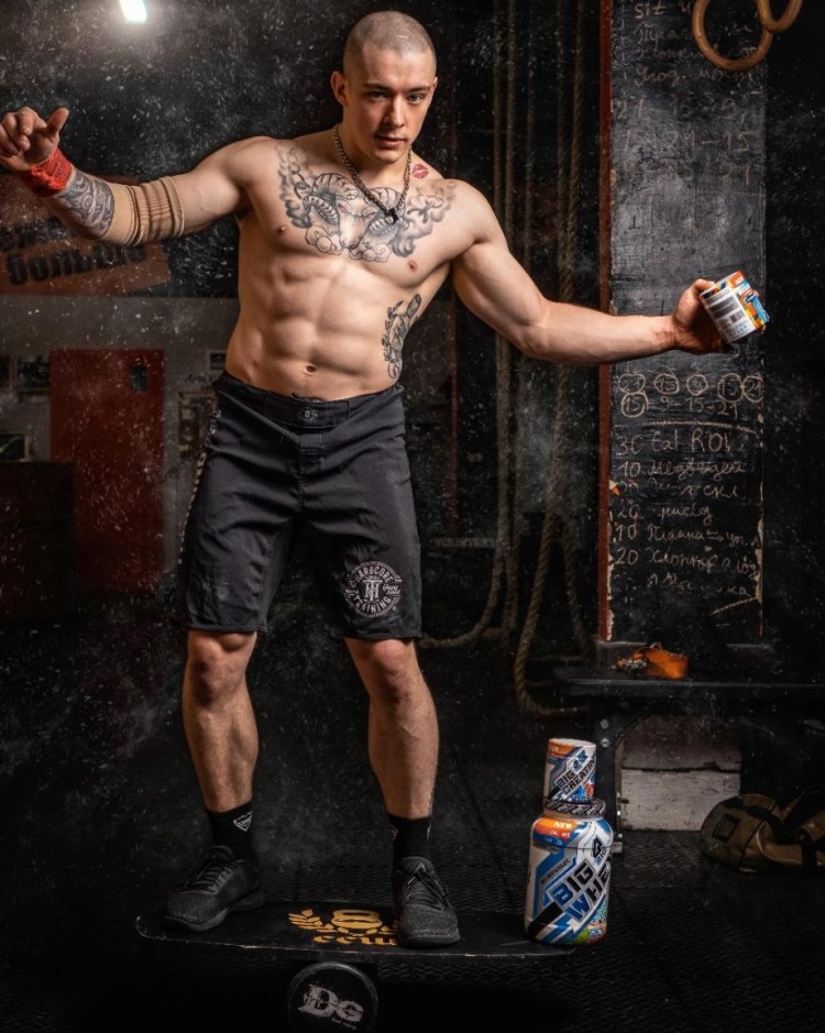 Виктор Блуд рост