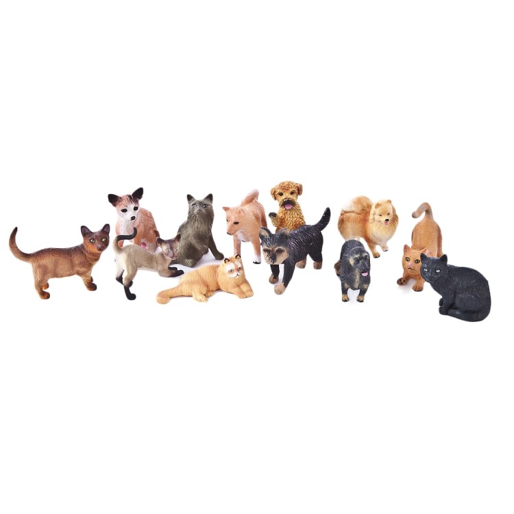 Набор фигурок кошек