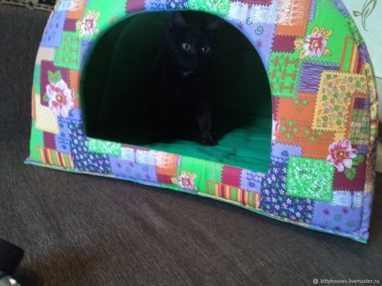 Домик для собаки в квартиру