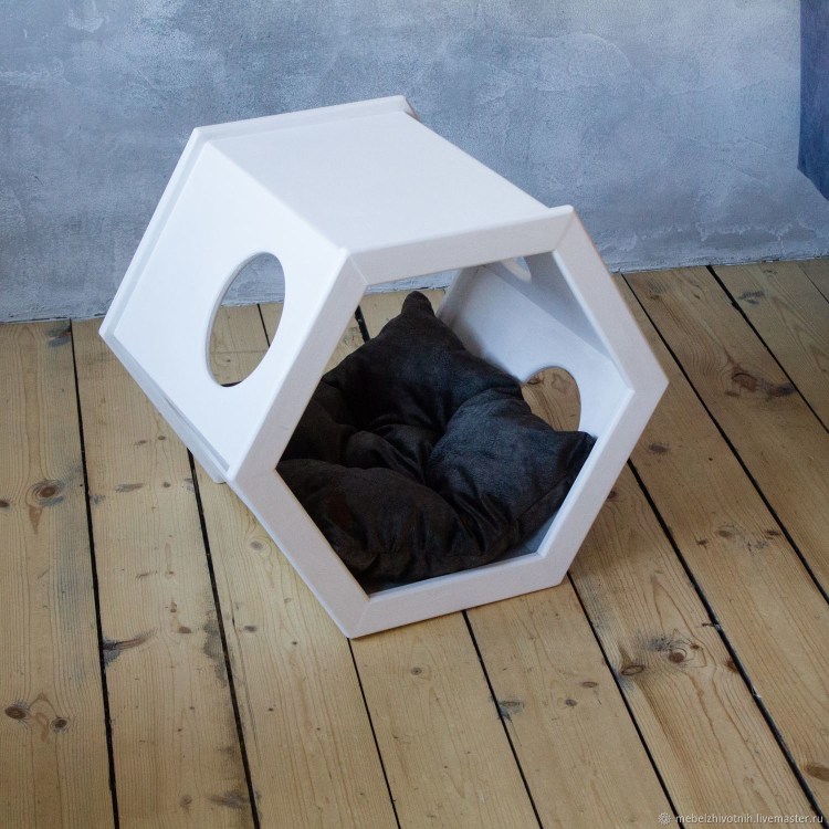 Домики для кошек и собак