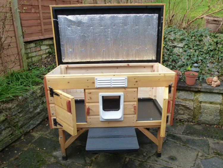 Дом для кошки деревянный уличный