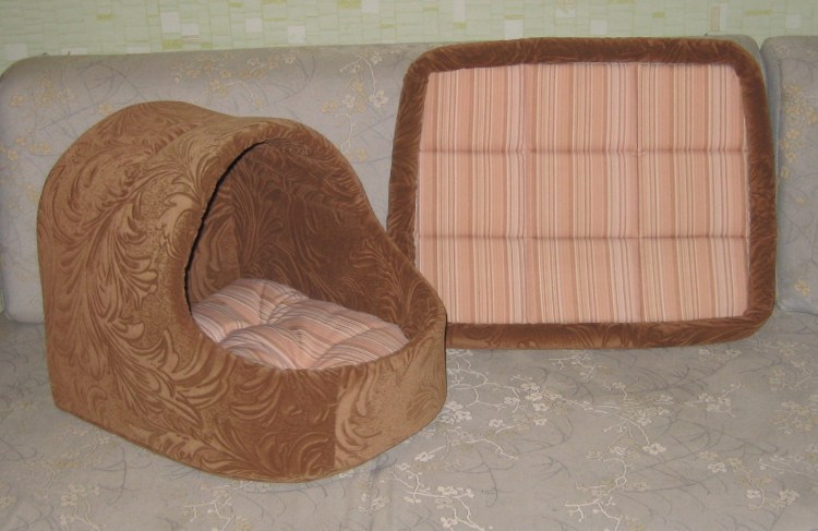 Круглый кошачий домик из ткани